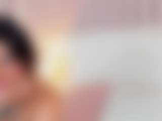 Live cam show with Mia_Stones - Shaved Pussy MILF on https://playwithruby.com