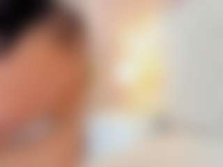 Live cam show with Mia_Stones - Drinking on Dolls Live
