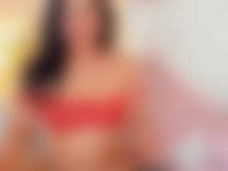 Live cam show with Mia_Stones - Public on UwU Esports
