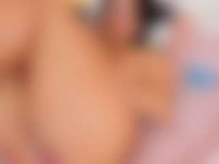 Mia_Stones's Live Sex Cam Show