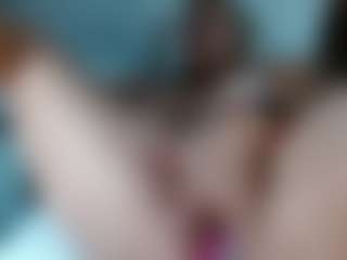 Live cam show with bety-cum2 - Handjob on Camsoda
