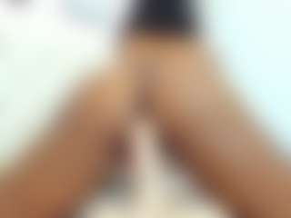 Live cam show with leylaroberth - Ebony on Milfs Live | colombia