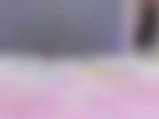 leylaroberth MILF webcam performer live streaming