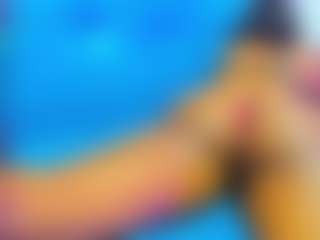 Live cam show with leylaroberth - Latina Petite on Camsoda | colombia