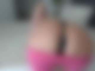 missjuliaa's Live Sex Cam Show