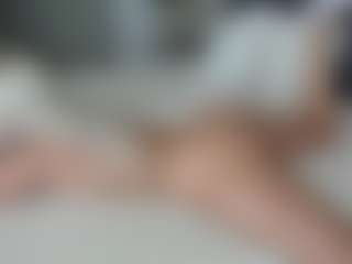 missjuliaa's Live Sex Cam Show