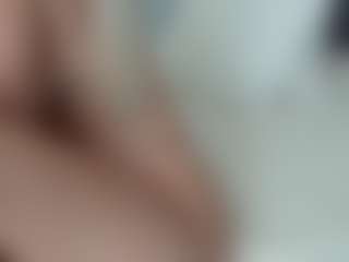 missjuliaa's Live Sex Cam Show