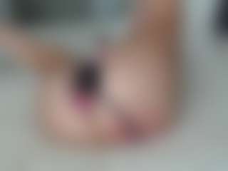 missjuliaa's Live Sex Cam Show