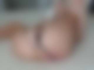missjuliaa's Live Sex Cam Show