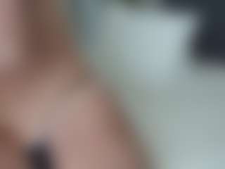 missjuliaa's Live Sex Cam Show