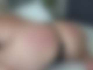 missjuliaa's Live Sex Cam Show