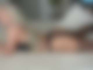 missjuliaa's Live Sex Cam Show