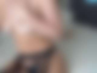 missjuliaa's Live Sex Cam Show