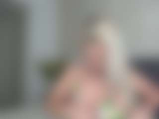 missjuliaa's Live Sex Cam Show