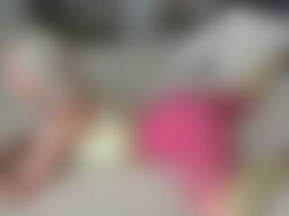 missjuliaa's Live Sex Cam Show