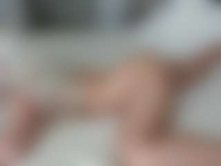 missjuliaa's Live Sex Cam Show