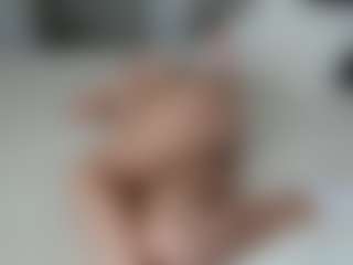 missjuliaa's Live Sex Cam Show