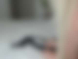 missjuliaa's Live Sex Cam Show