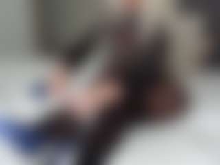 missjuliaa's Live Sex Cam Show