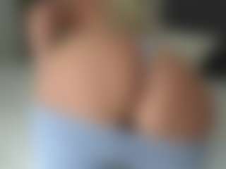 missjuliaa's Live Sex Cam Show