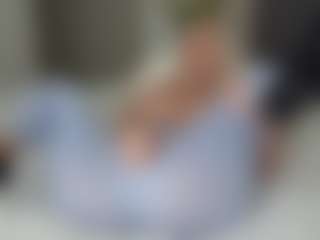 missjuliaa's Live Sex Cam Show