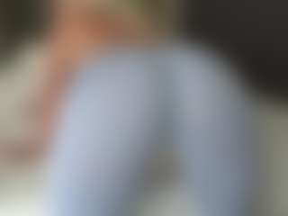 missjuliaa's Live Sex Cam Show
