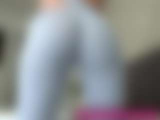 missjuliaa's Live Sex Cam Show