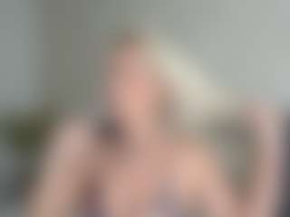 missjuliaa's Live Sex Cam Show