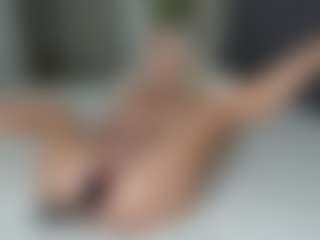 missjuliaa's Live Sex Cam Show