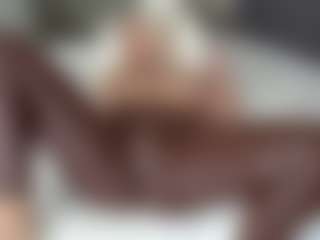 missjuliaa's Live Sex Cam Show