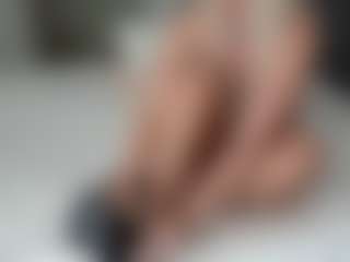 missjuliaa's Live Sex Cam Show