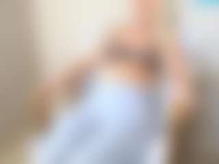 missjuliaa's Live Sex Cam Show