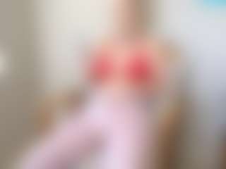 missjuliaa's Live Sex Cam Show