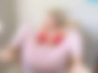 missjuliaa's Live Sex Cam Show