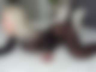 missjuliaa's Live Sex Cam Show