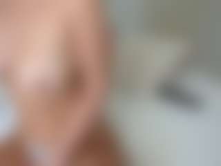 missjuliaa's Live Sex Cam Show