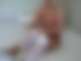 missjuliaa's Live Sex Cam Show