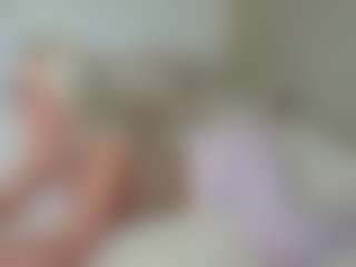 missjuliaa's Live Sex Cam Show