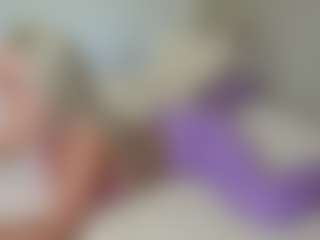 Live cam show with missjuliaa - Foot Fetish on AdultVida.com