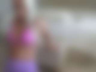 missjuliaa's Live Sex Cam Show