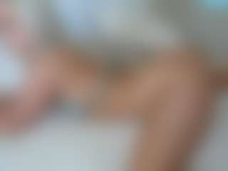 missjuliaa's Live Sex Cam Show