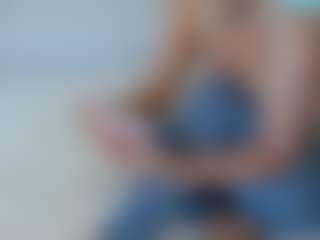 missjuliaa's Live Sex Cam Show