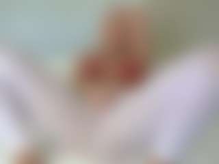 missjuliaa's Live Sex Cam Show
