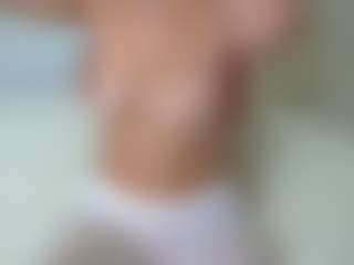 missjuliaa's Live Sex Cam Show