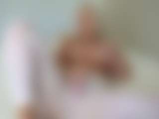 missjuliaa's Live Sex Cam Show