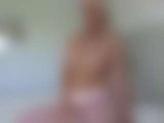missjuliaa's Live Sex Cam Show
