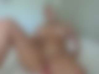missjuliaa's Live Sex Cam Show
