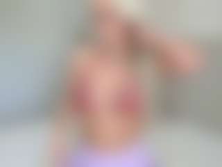 missjuliaa's Live Sex Cam Show
