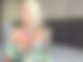 missjuliaa's Live Sex Cam Show