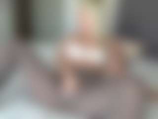 missjuliaa's Live Sex Cam Show